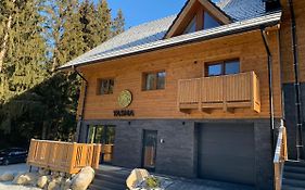 Yasna Apartments